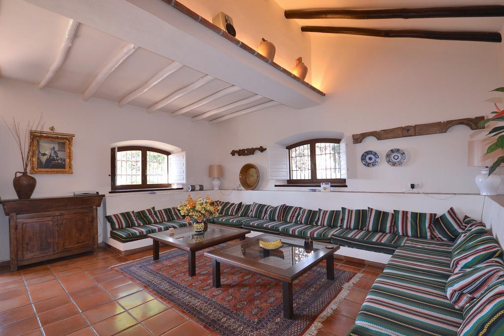 Villa El Molino Menyber เนร์คา ภายนอก รูปภาพ